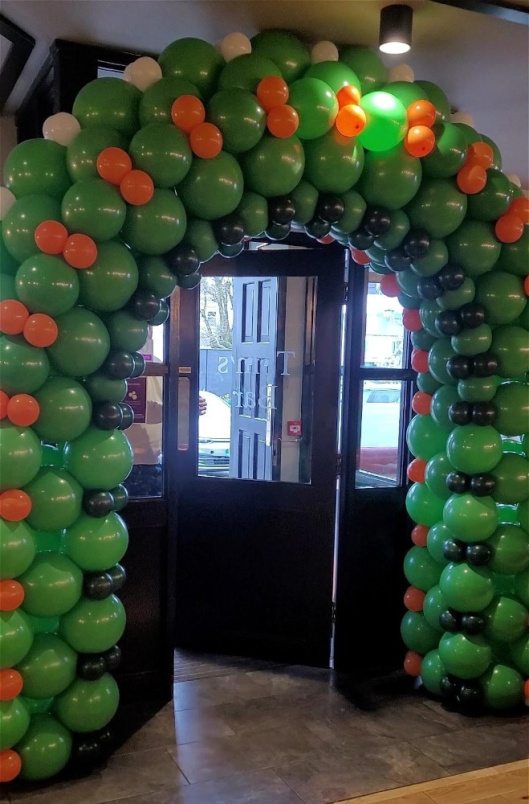 Arrangements | Balloons | Corporate | Gifts | Large Free Standing Balloon Arch