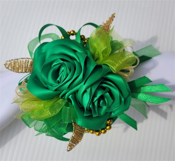 Debs Corsage | Forty Shade of Green Corsage