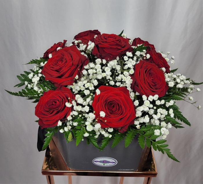 Gifts | Valentines Day | Valentines Floral Hatbox of Roses