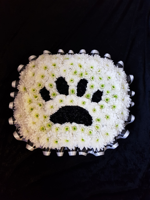 Bespoke Sympathy | Dog paw