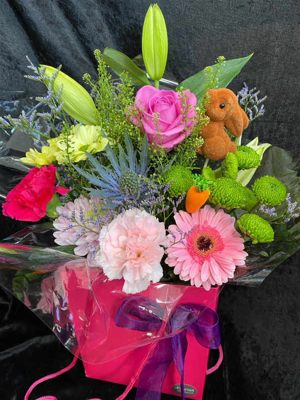 Bouquets | Gifts | Seasonal Flower Bag