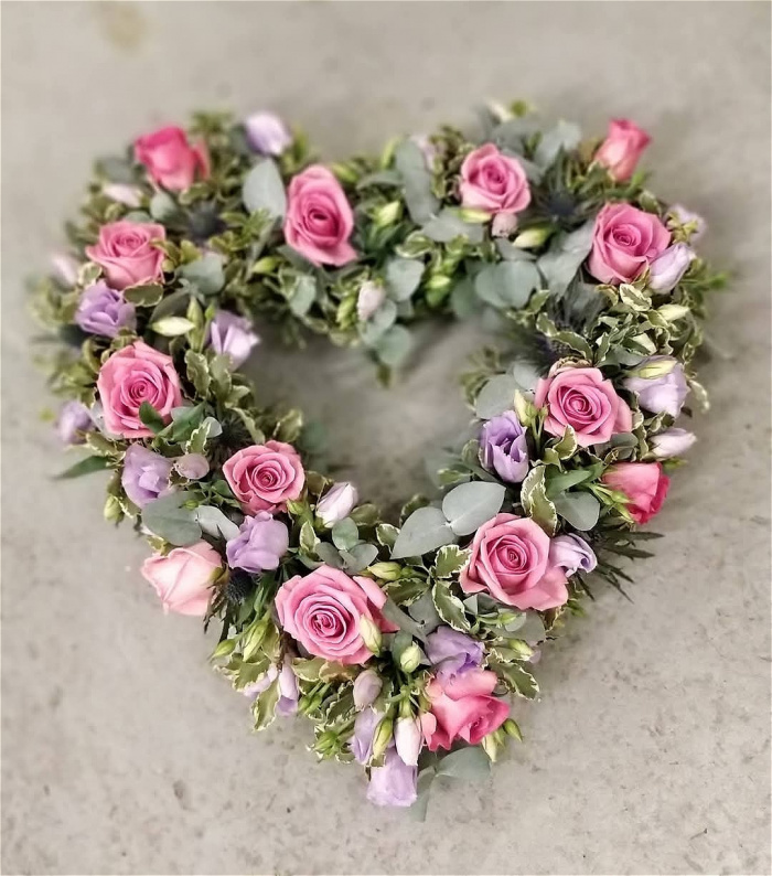 Funeral Flowers | Open sympathy heart.