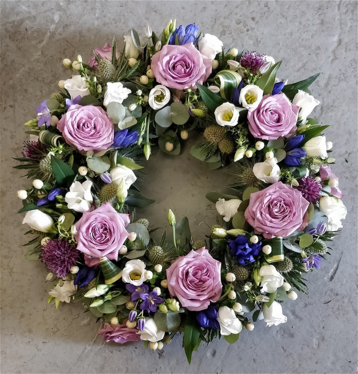 Funeral Flowers | Funeral wreath.