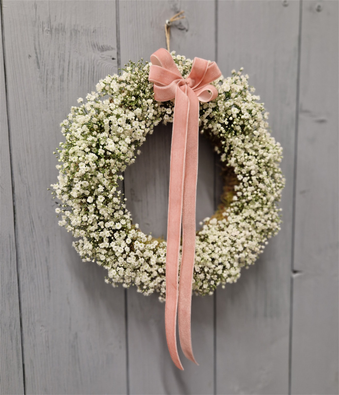 Wreaths | Gypsophila wreath.
