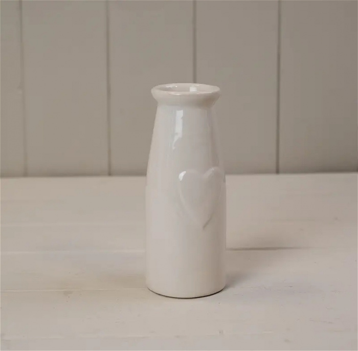 Vases | Ceramic vase with heart.