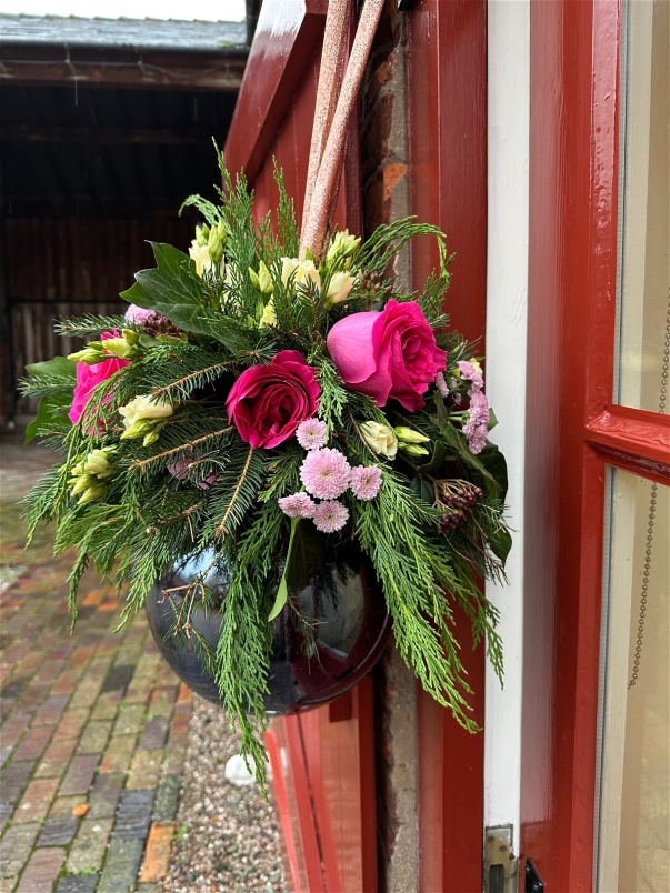 Seasonal | Hanging Festive Bauble