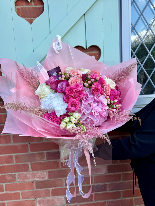 JB Hydrangeas Bouquets | Pink Cotton Bouquet