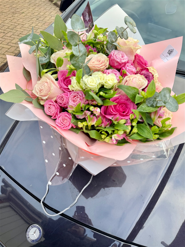 January Bouquets | Pink Champagne Bouquet