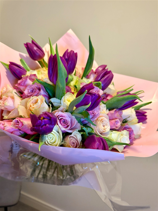 January Bouquets | Pretty Tulip