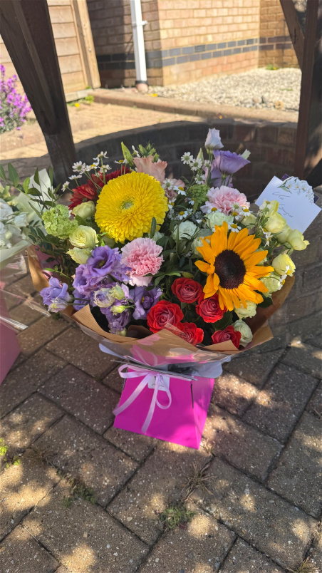 Spring Bouquets | Florist Choice in vase box