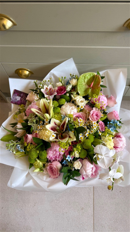 Spring Bouquets | Signature Lilly Garden