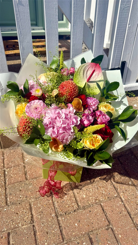Summer Bouquets | Tropical Sunset