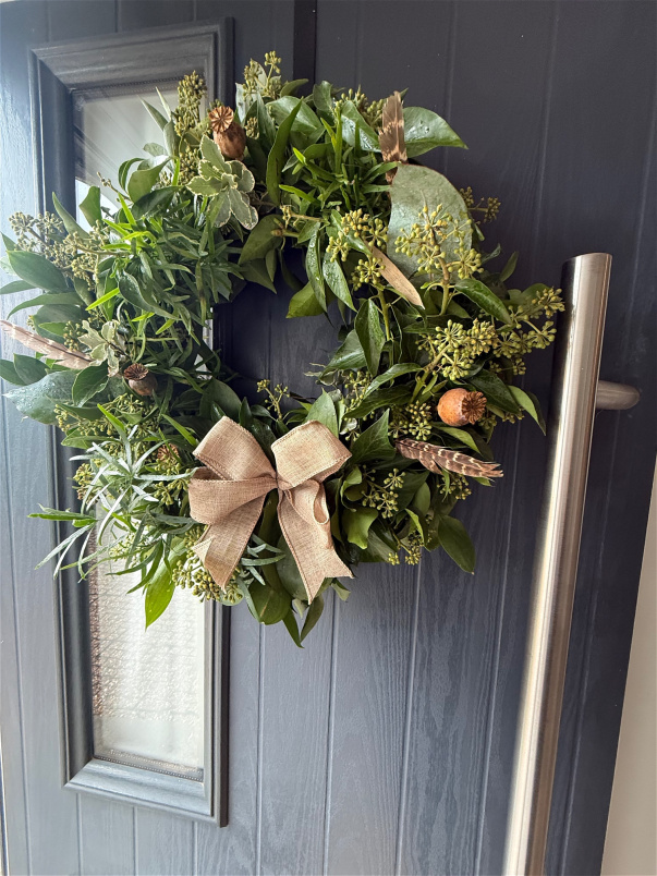 Seasonal door wreaths | Seasonal door wreath