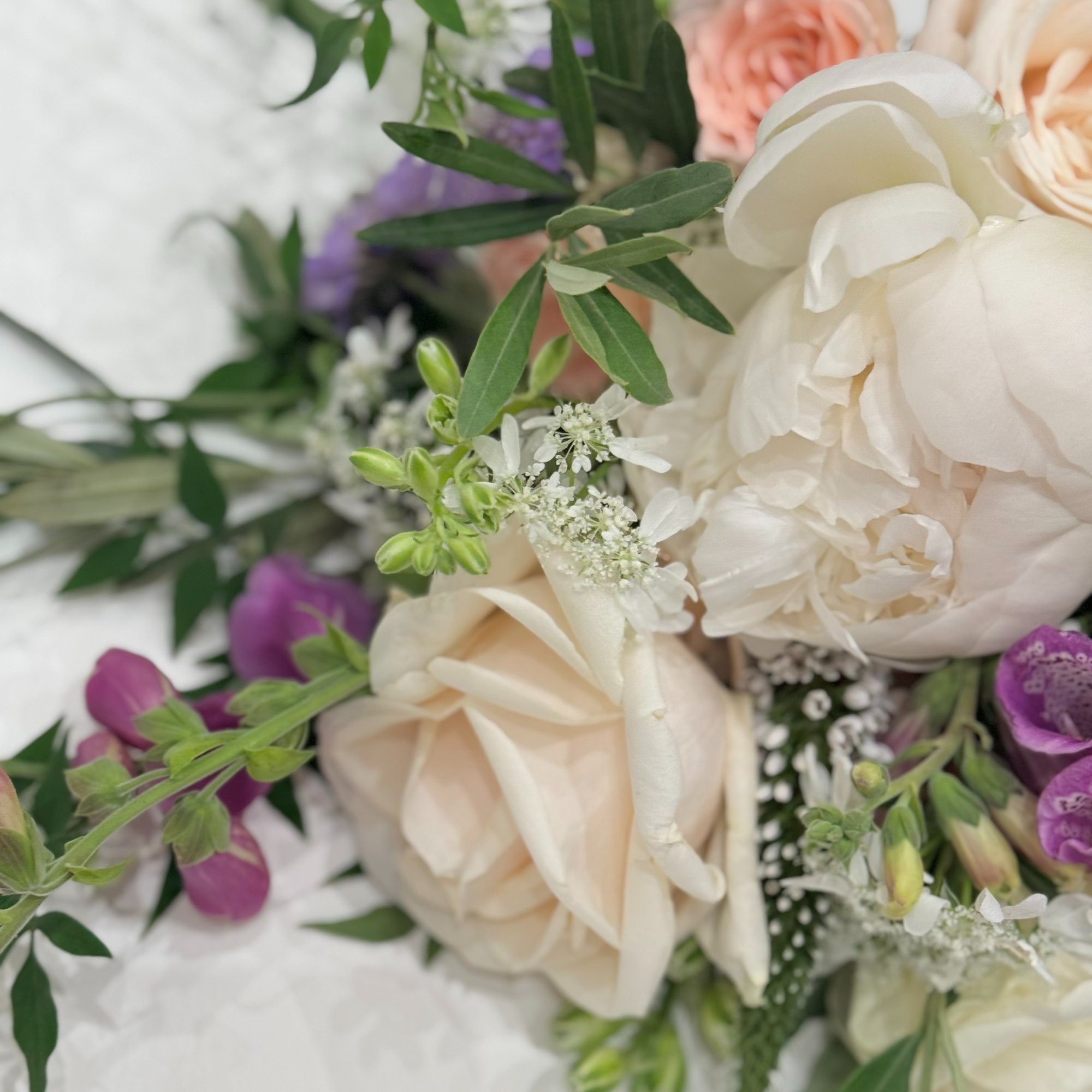 Hollington's Floral Design | Essex | Home