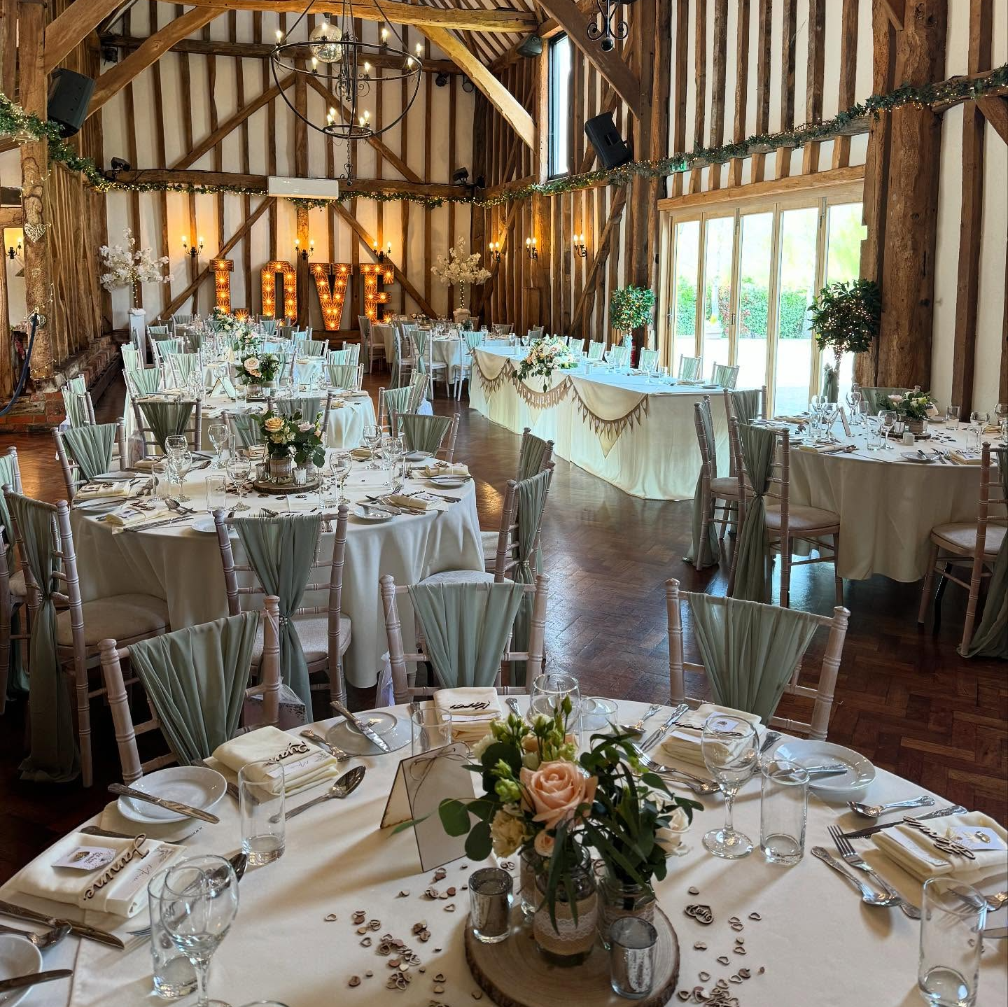 Hollington's Floral Design | Essex | Weddings