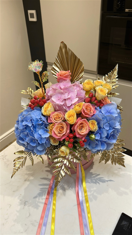 Hatbox Arrangements of dreams! | Bright & Bold