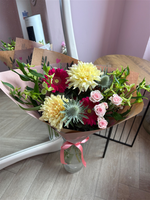 Fresh Flowers | Subscription | Monthly Flower Subscription