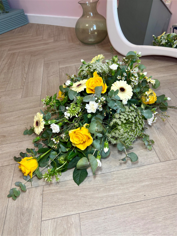 Funeral Flowers | Single Ended Spray