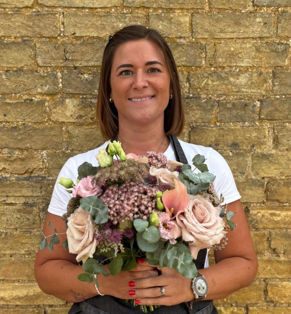 J&J Florals | Harlow | Home