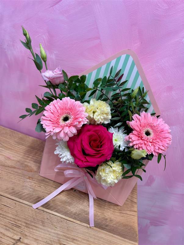 Arrangements | Bouquets | Flower Envelopes
