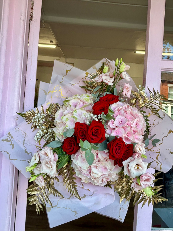 Bouquets | Summer Collection | Summer Romance