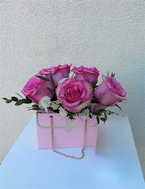 Arrangements | Rose Bag