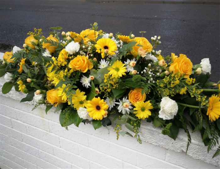 View All Funeral Flowers | Yellow & White Spray