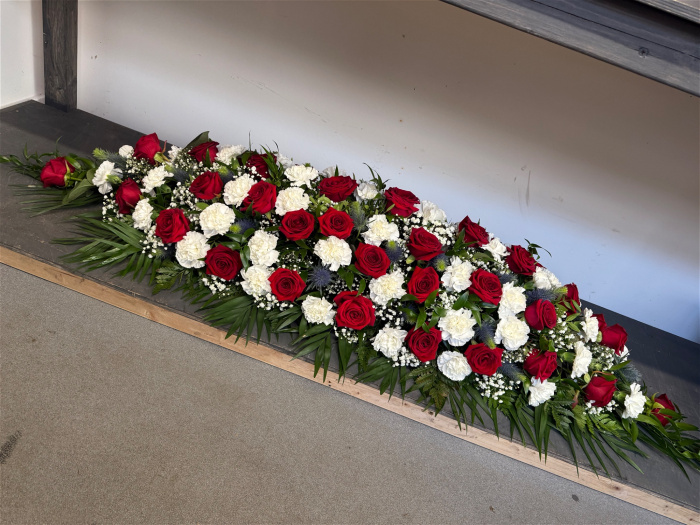 Sprays & Sheaves | View All Funeral Flowers | Red rose & White Carnation Spray