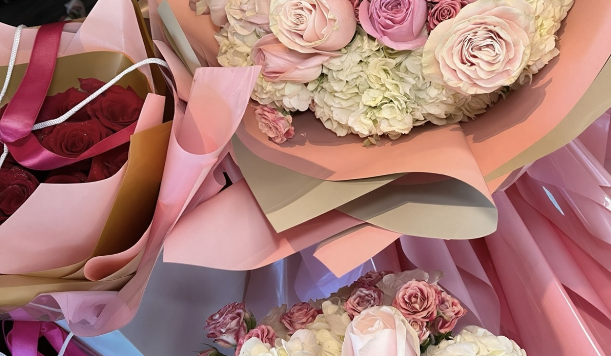 LaRosa Florist | Home