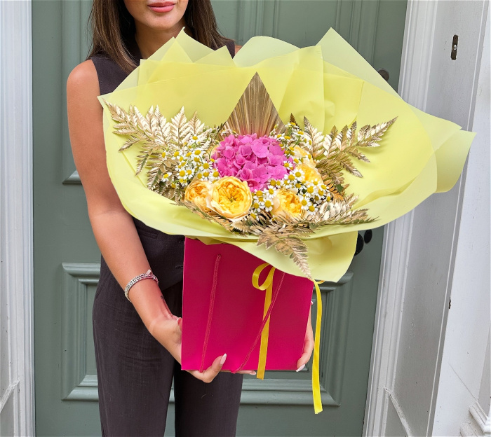 Bouquets | The Rosa Standard