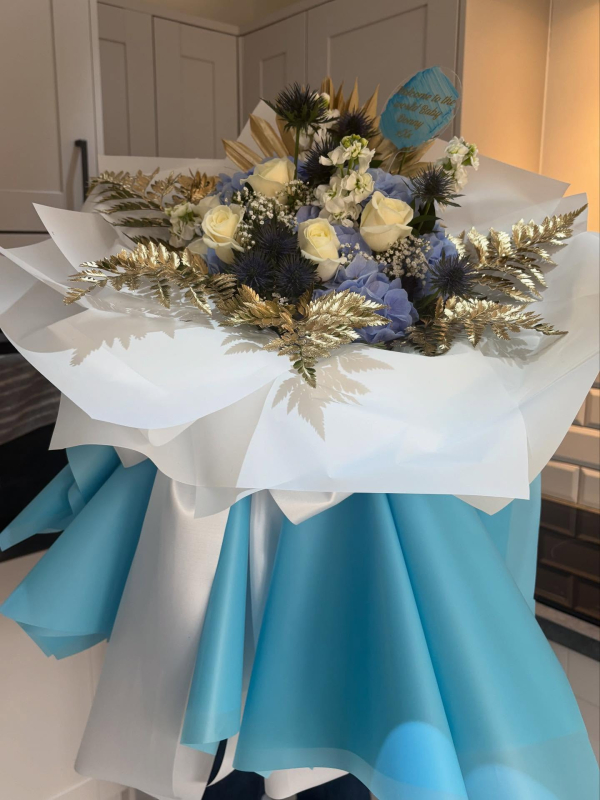 Lilyanns Flowers | Tamworth | Bespoke Flowers
