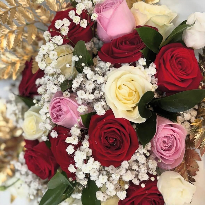 Bouquets | Mixed roses