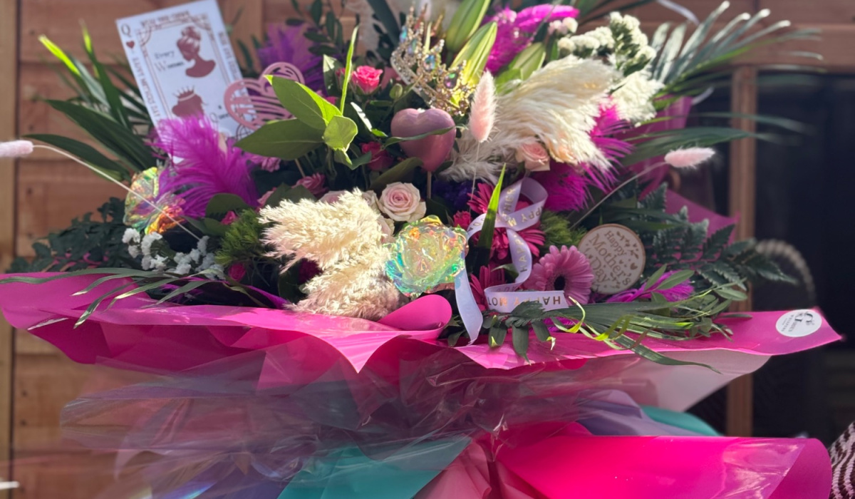 Garden Whispers Florist | Fareham | Home