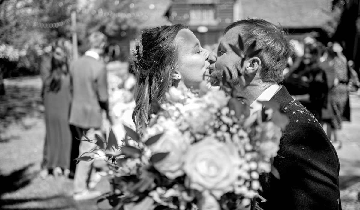 Garden Whispers Florist | Fareham | Home