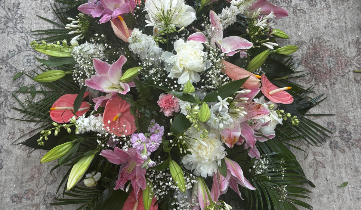 Garden Whispers Florist | Fareham | Home