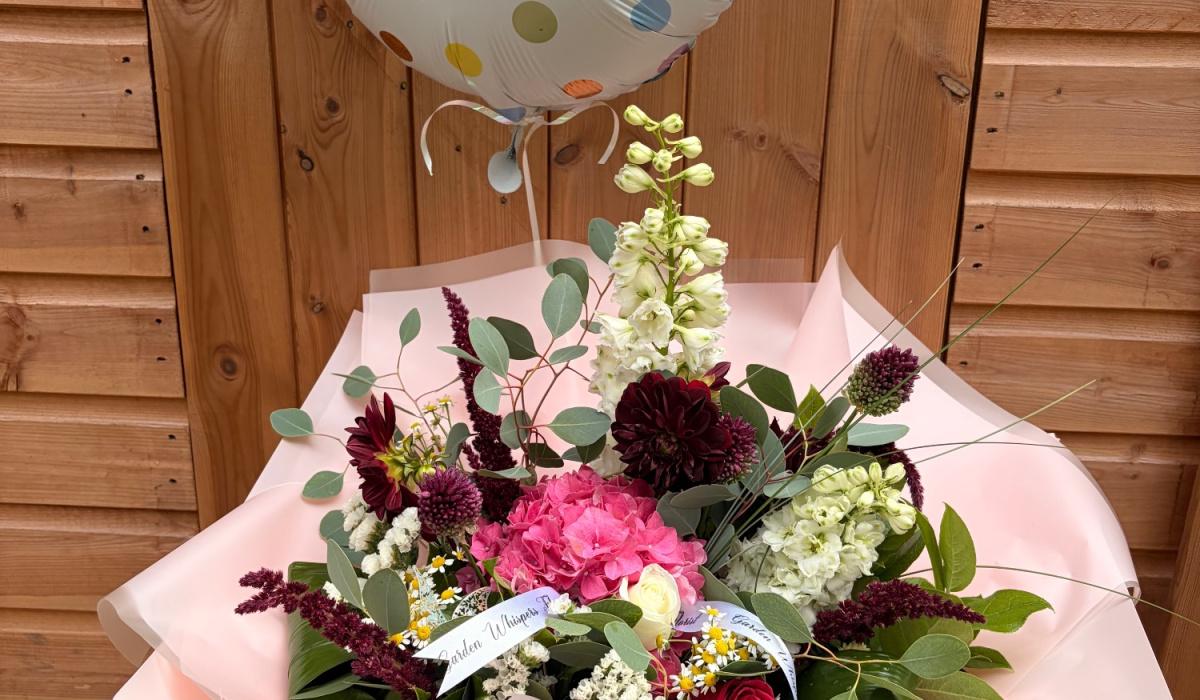 Garden Whispers Florist | Fareham | Home
