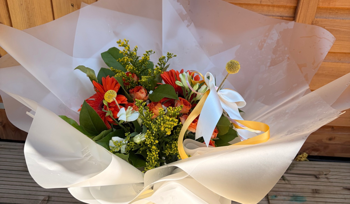 Garden Whispers Florist | Fareham | Home