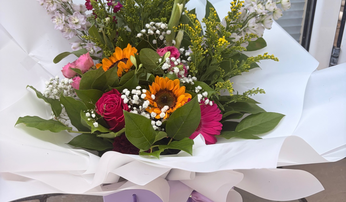 Garden Whispers Florist | Fareham | Home
