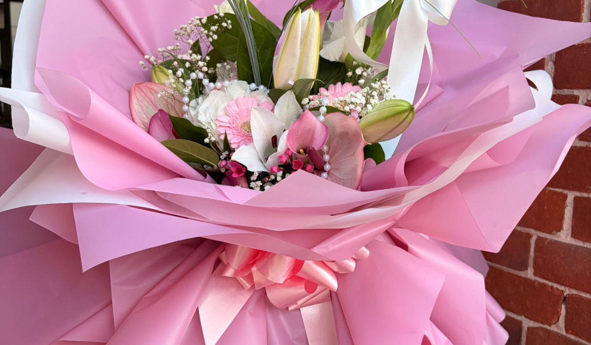 Garden Whispers Florist | Fareham | Home