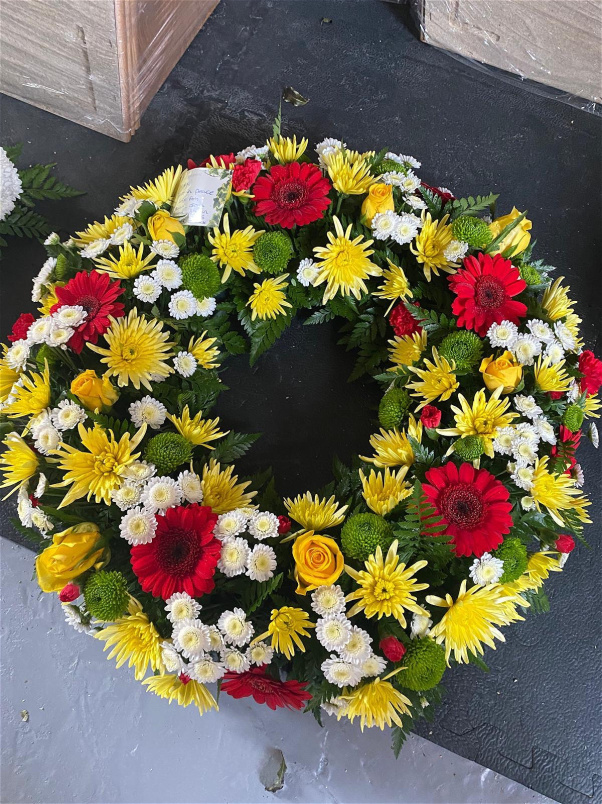 Funeral & Sympathy Flowers | Mothers Day 2026 | Sympathy wreath