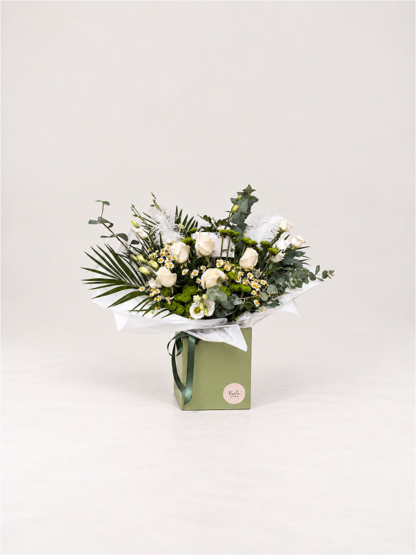 Hand-Tied Bouquets | Hayley