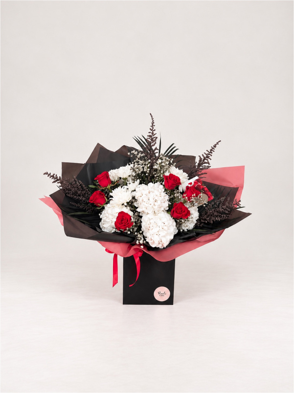 Hand-Tied Bouquets | EVE