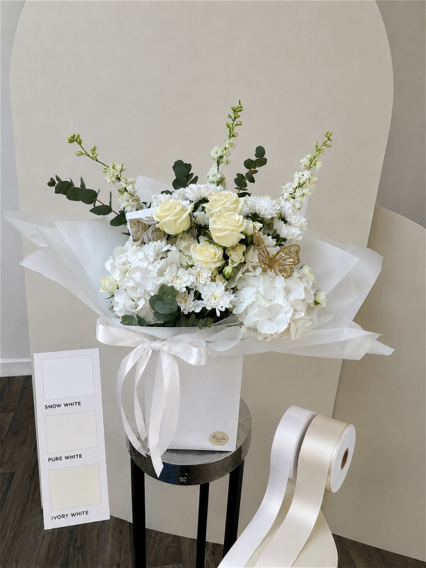 Fresh Flowers | Sophie