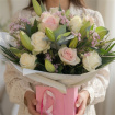 Bouquets | Strawberries & Cream