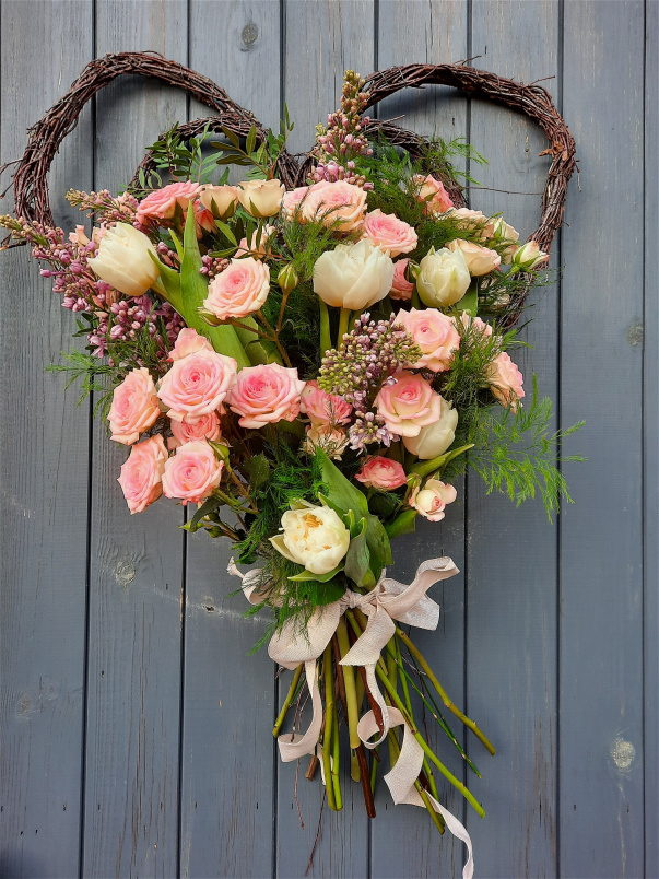 Arrangements | Bouquets | Gifts | Valentines Day 2026 | Sweetheart Bouquet