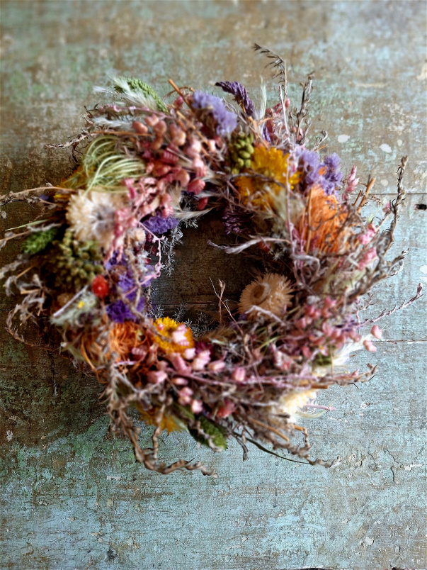 Gifts | Mothering Sunday March 30th 2025 | Plants & Gifts | Dried wreath
