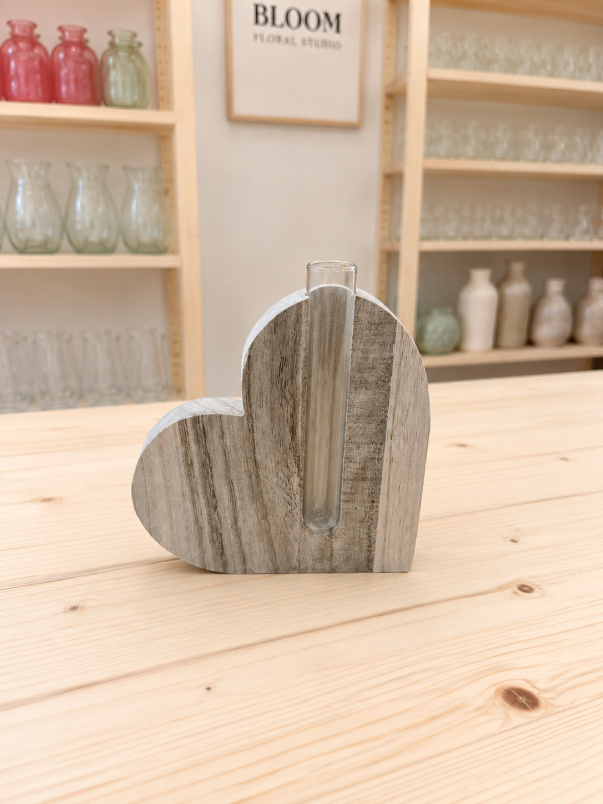 Vases and Homeware | Wooden heart bud vase