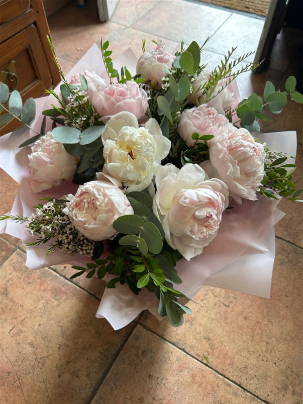 All Rose Hand-Ties | ~ Box Hand-Tie