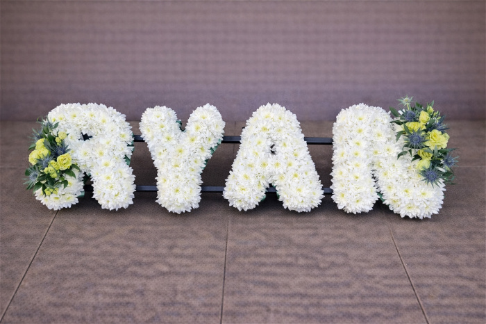 Floral Name Tributes | Personalised ~ Floral Name Tributes