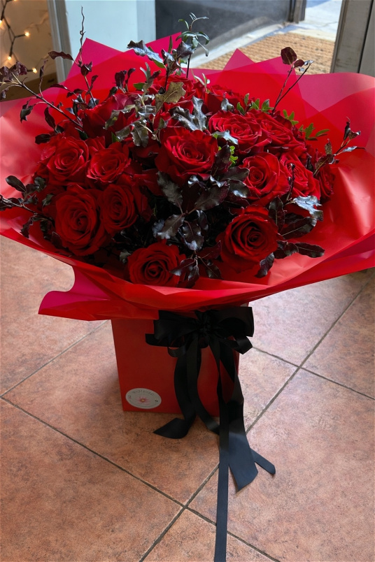 Welcome to our Valentines Day Collection Saturday 14th February | Love Letter ~ Rose Hand-Tie